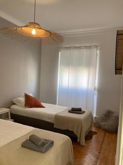 Apartamento Bem Localizado Para Familias & Amigos Apartment Lisbon Exterior photo